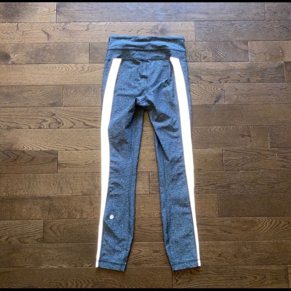 lululemon lightspeed tight size2 - Picture 5 of 9